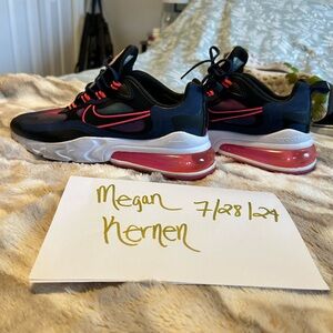 Nike react 270 women’s sz 9